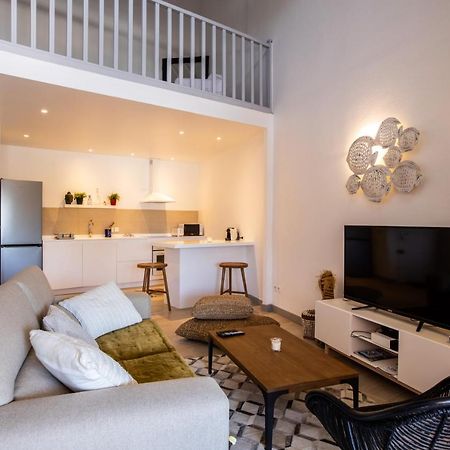 Stunning New Apartment With View Of Orient Bay Quarter of Orleans Buitenkant foto