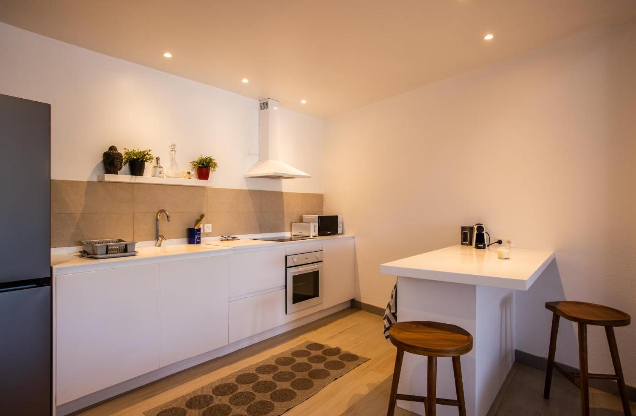Stunning New Apartment With View Of Orient Bay Quarter of Orleans Buitenkant foto