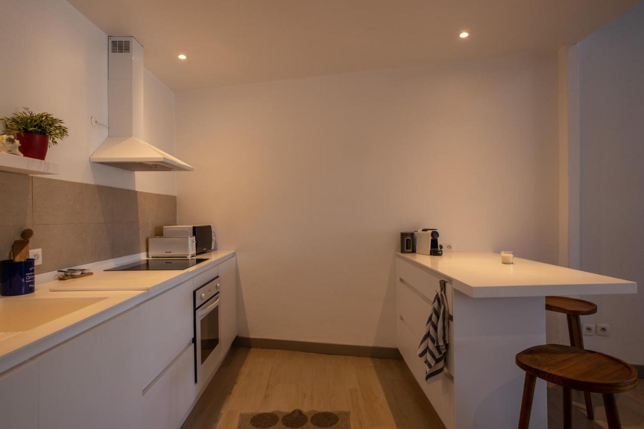 Stunning New Apartment With View Of Orient Bay Quarter of Orleans Buitenkant foto